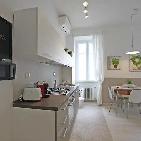 Apartment Quattro Cantoni Rom
