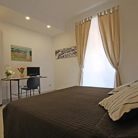 Quattro Cantoni Apartment